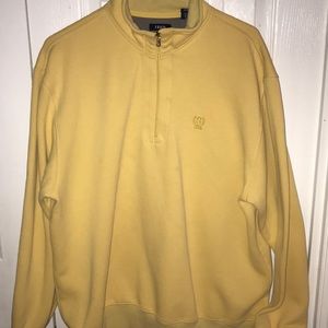 Izod men’s yellow sweater